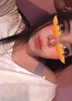 Mexicanita con instagram y labios carnosos 7